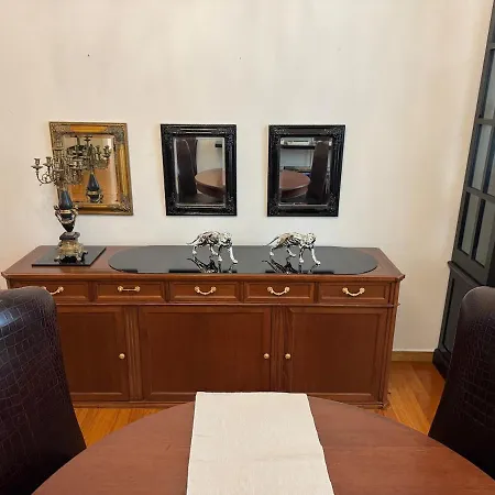 Elegant & Luxury Escape Skg Apartman *